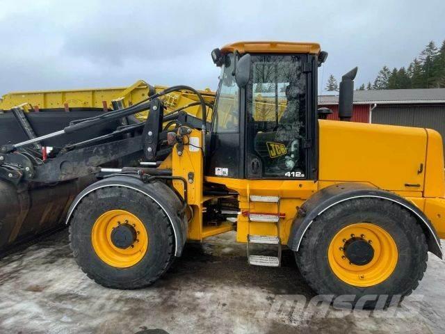 JCB 412 S Kolesni nakladalci
