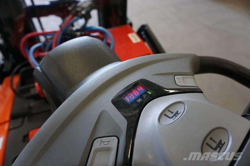 Toyota SPE120L Ročni električni viličar