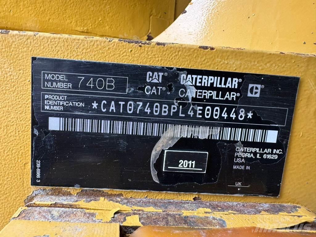 CAT 740B Zglobni demperji