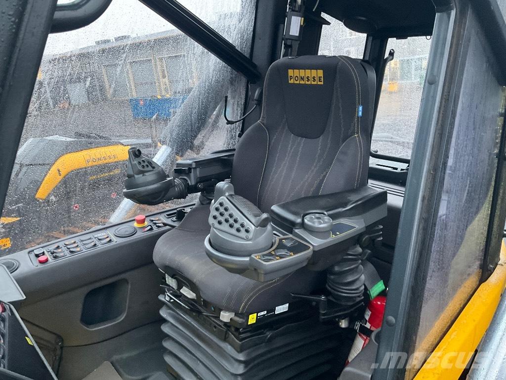 Ponsse SCORPION 8W Harvesterji