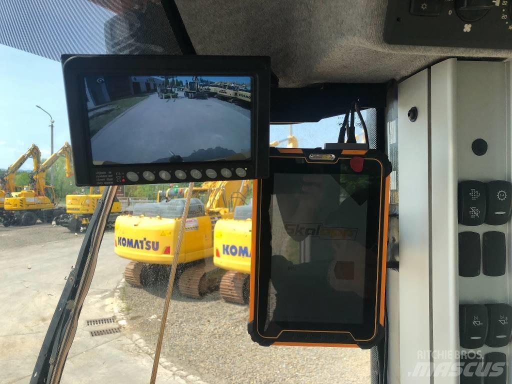 Volvo L90H Kolesni nakladalci