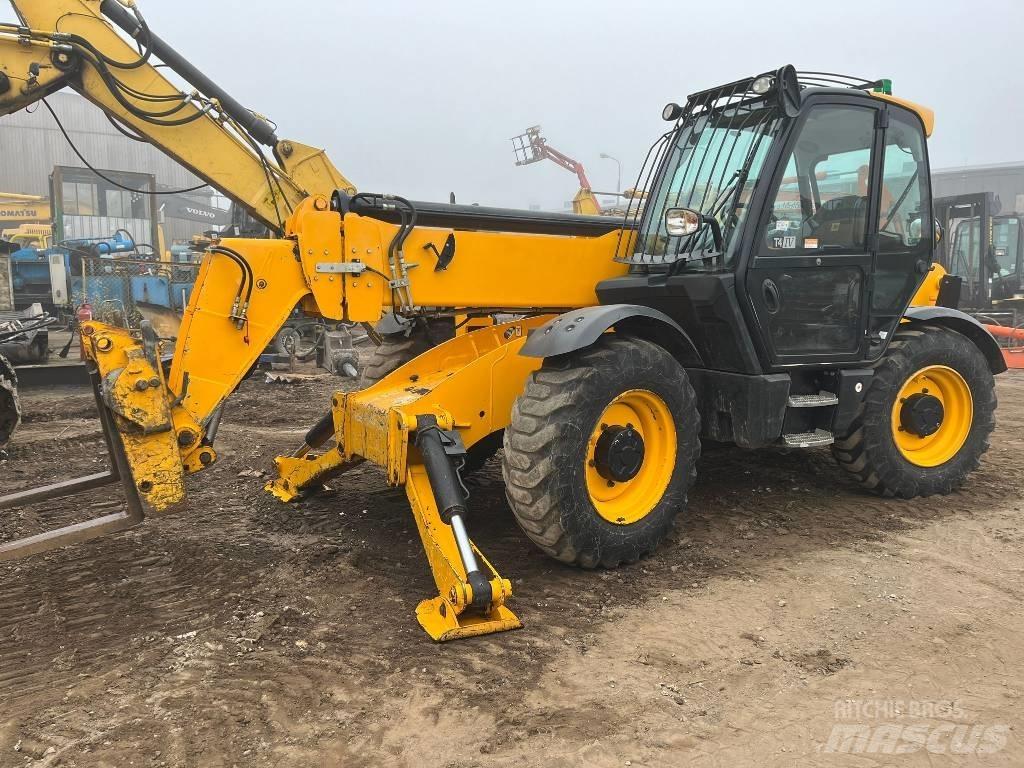 JCB 540-140 Teleskopski viličarji
