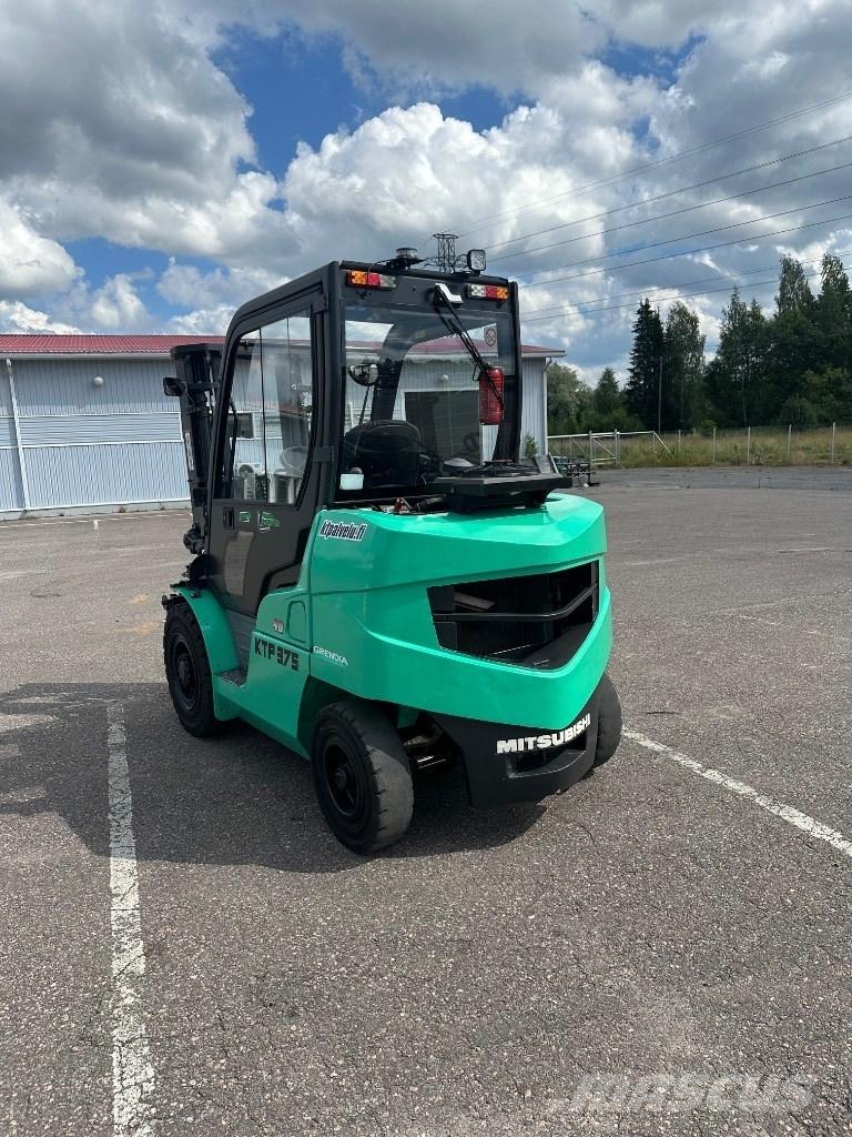 Mitsubishi FD40N Dizelski viličarji