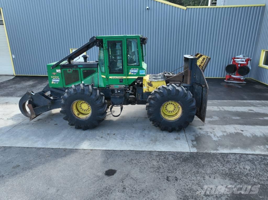 John Deere 540 G III Skiderji