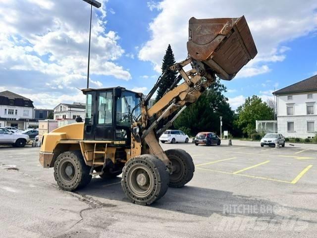CAT IT 14 G 2 Kolesni nakladalci