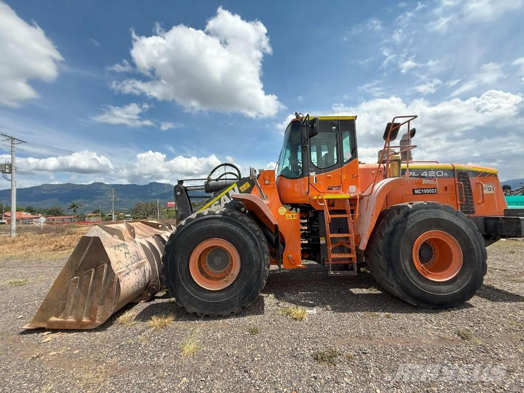 Doosan DL420A Kolesni nakladalci