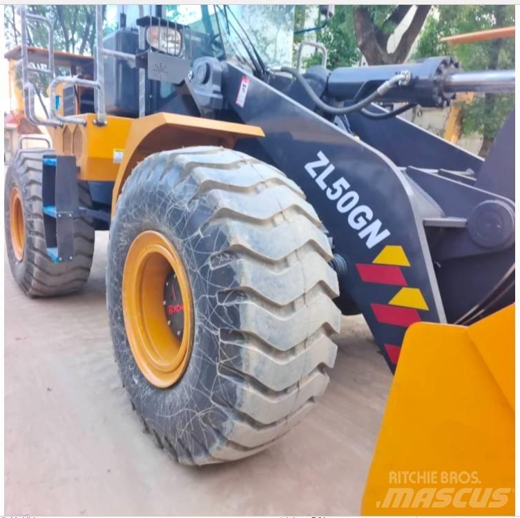 XCMG ZL 50 GN Kolesni nakladalci