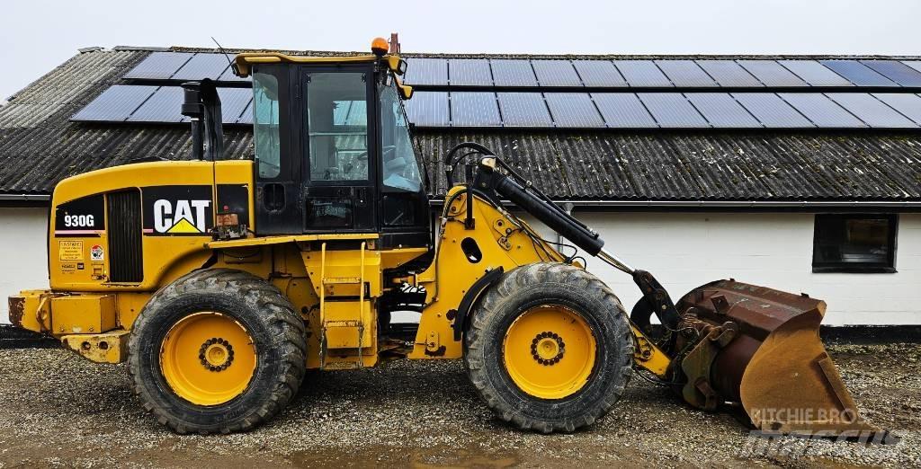CAT 930 G Kolesni nakladalci