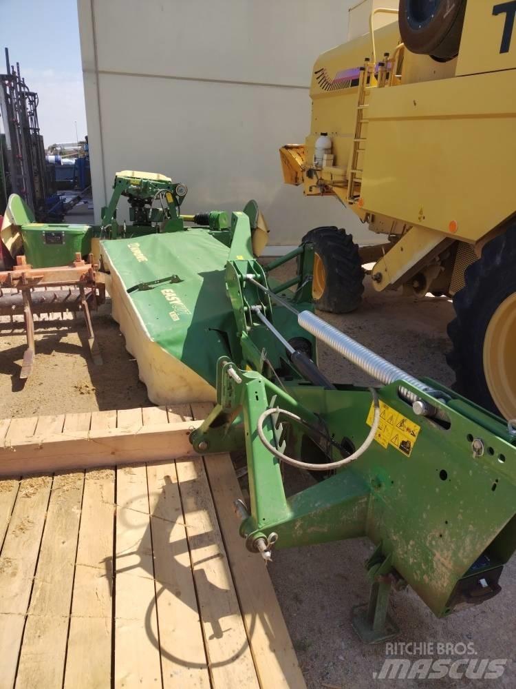 Krone Easy Cut R320 Kosilnice