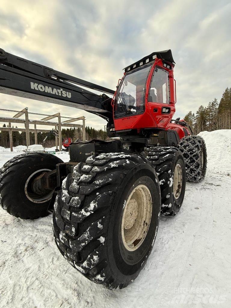 Komatsu 951 Harvesterji