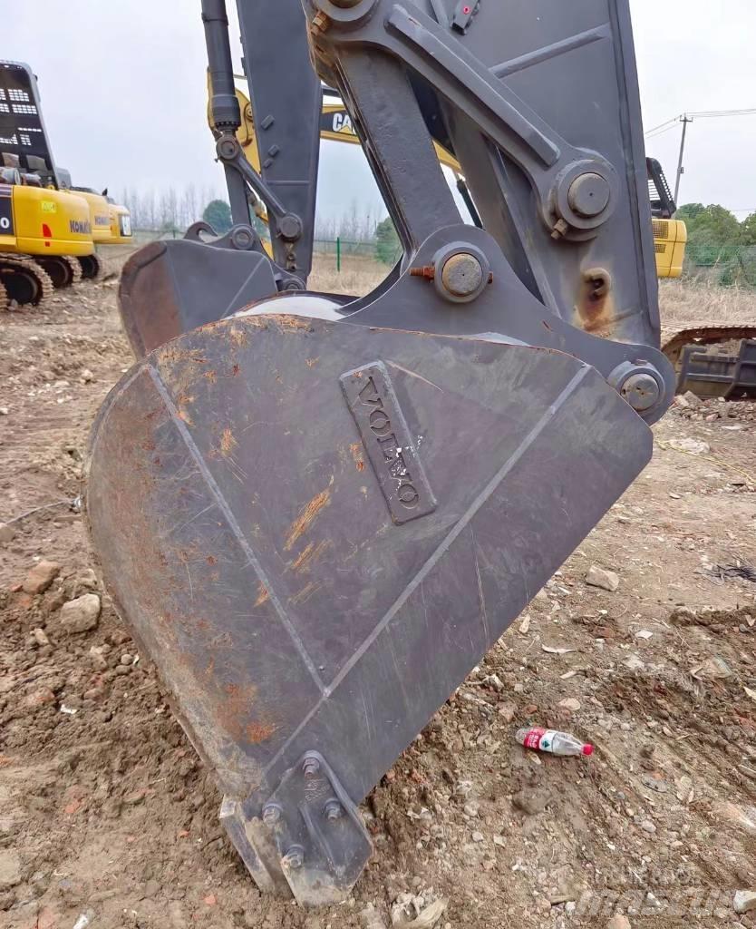 Volvo EC290 Bagri goseničarji