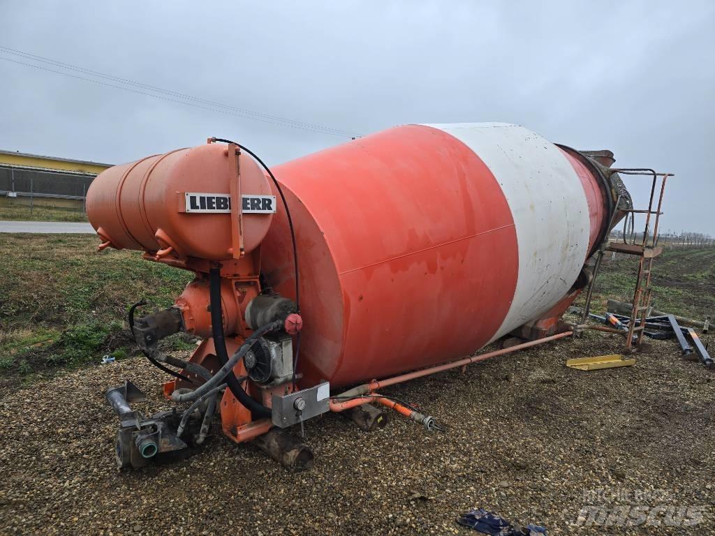 Liebherr MIXER Mešalec betona / malte