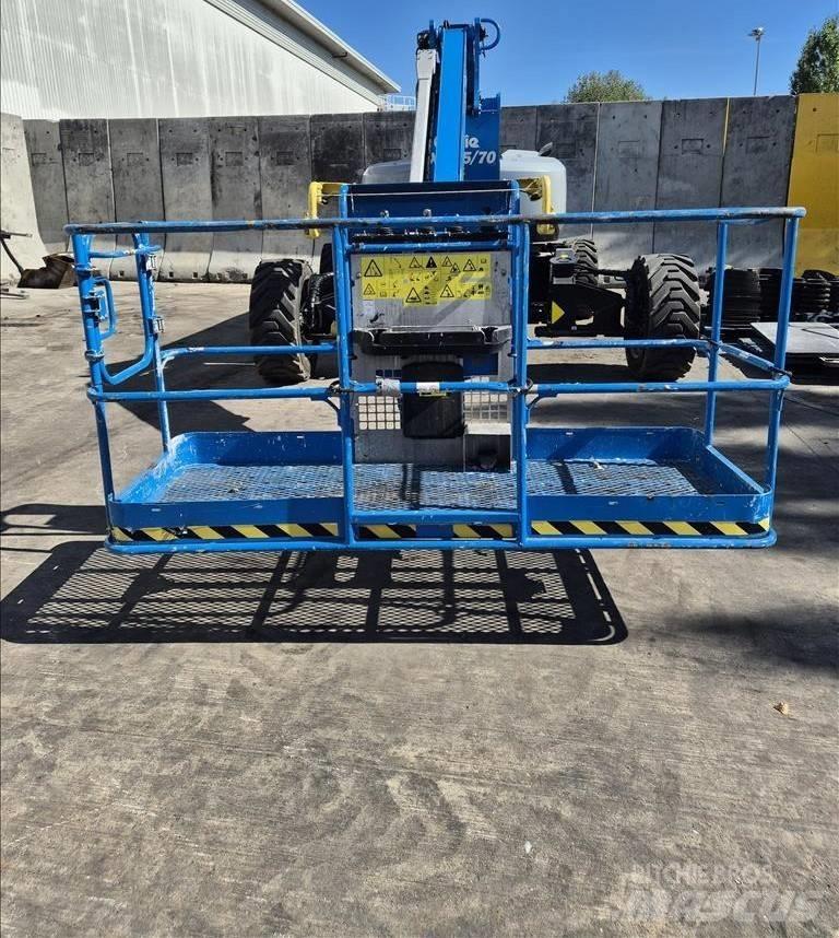Genie ZX 135/70 Zglobne dvižne ploščadi