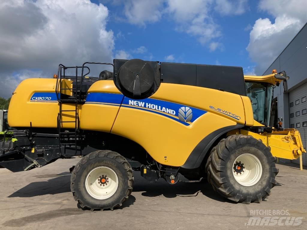 New Holland CX 8070 Kombajni