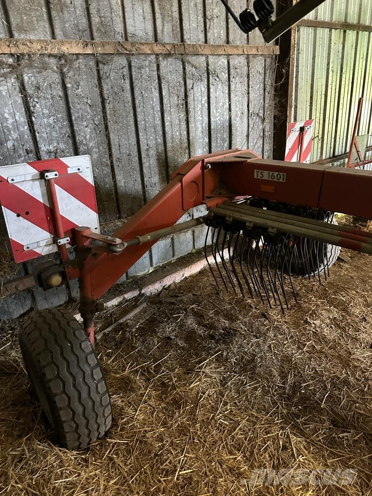 Fella TS 1601 Zgrabljalniki