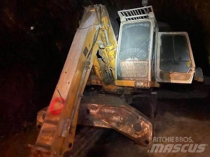 Liebherr A914 - Posebni bagri