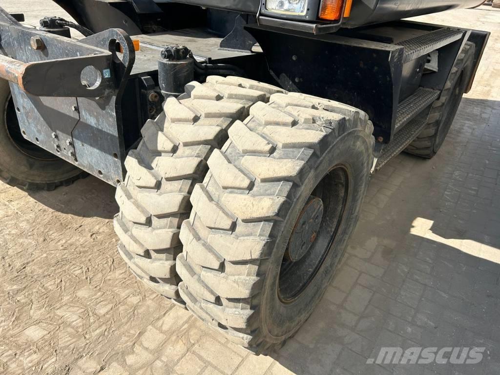 Hitachi ZX 140 W-5B Bagri na kolesih