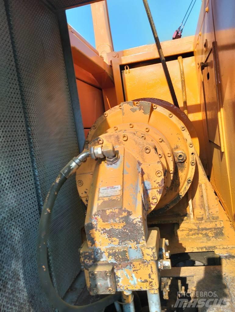 Kobelco 7150 Dvigala na gosenicah