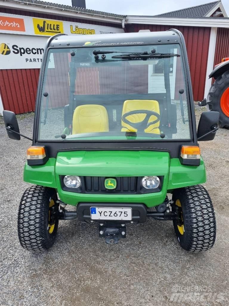 John Deere Gator TE Pomožni stroji