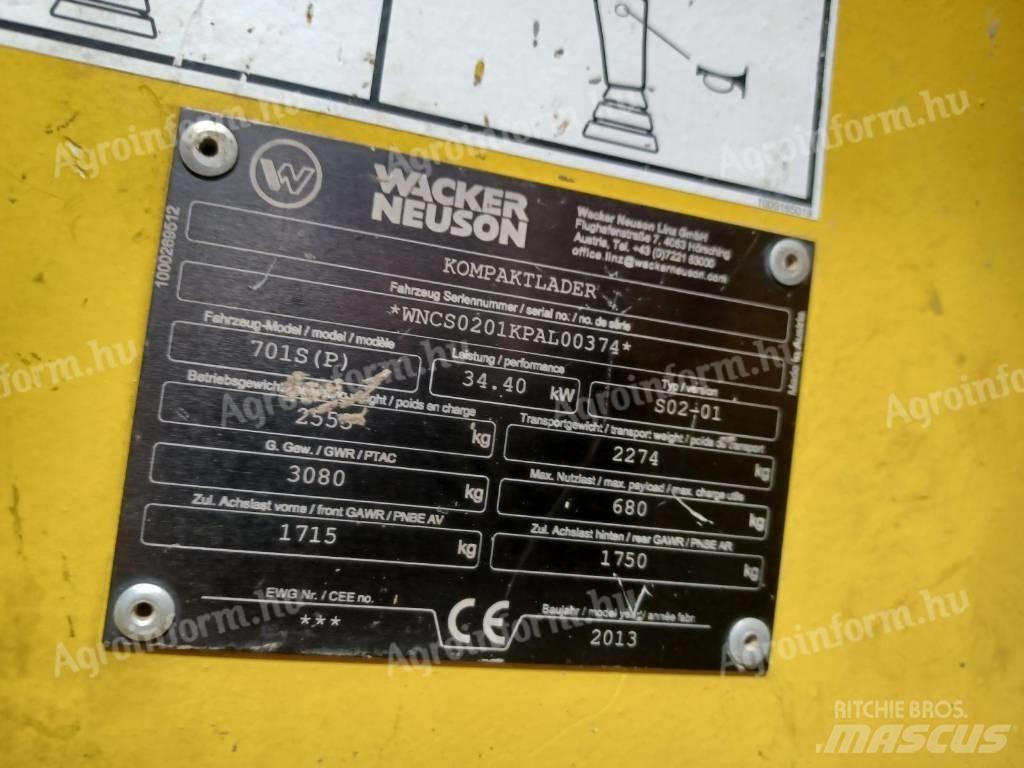 Wacker Neuson 701 S Mini nakladalci
