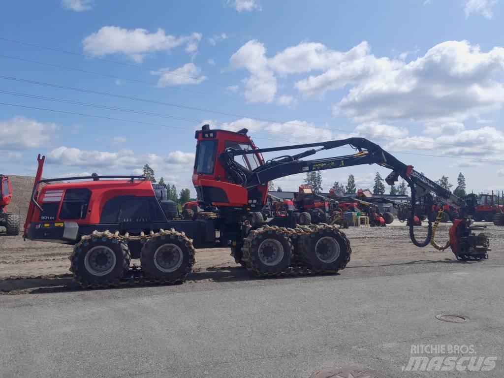 Komatsu 901 XC Harvesterji