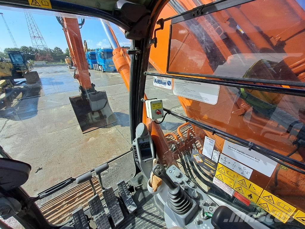 Hitachi ZX 300 LC-6 Bagri goseničarji