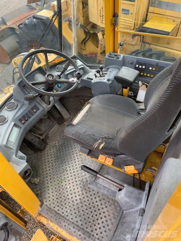 Volvo L70C Kolesni nakladalci