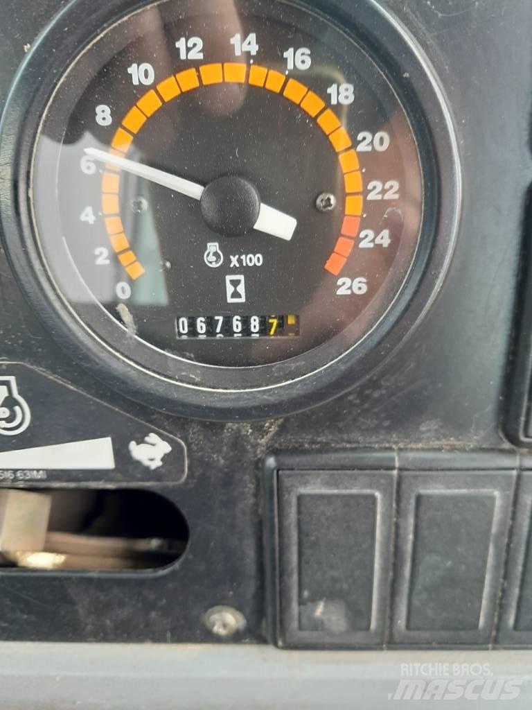 Fermec 960 Rovokopači