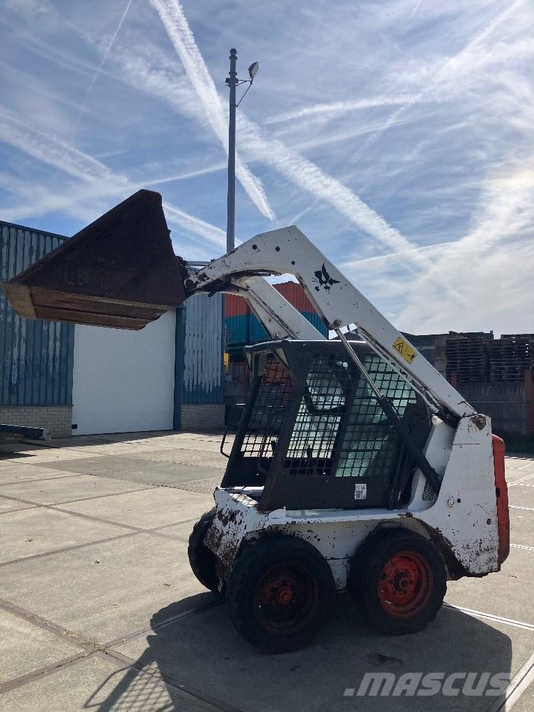 Bobcat S 100 Skid steer mini nakladalci