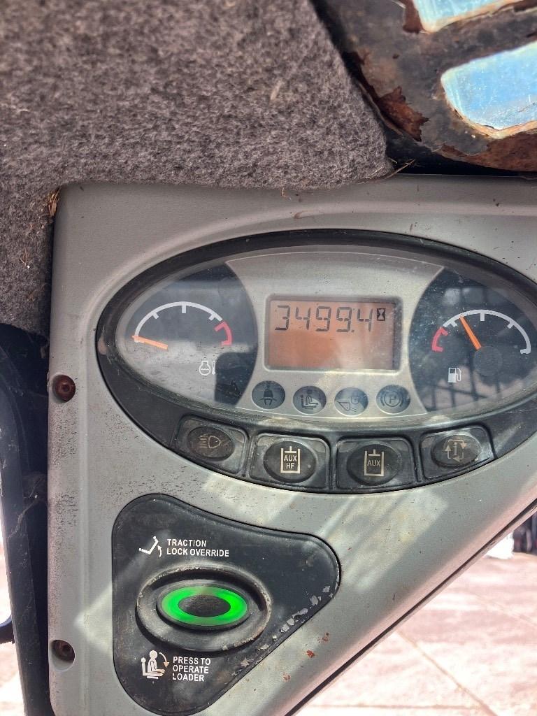Bobcat S 100 Skid steer mini nakladalci