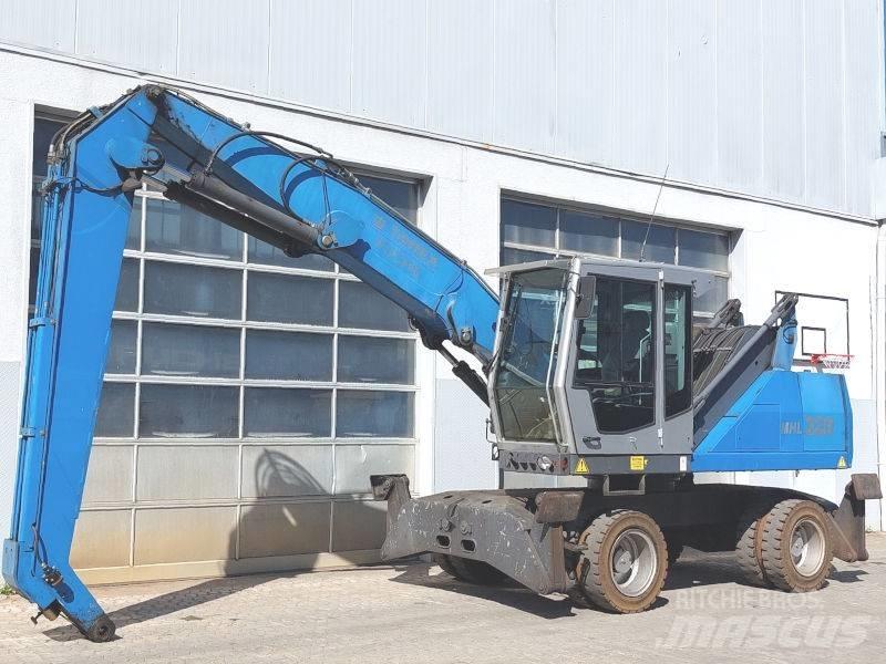 Fuchs MHL 320 D Bagri za prekladanje primarnih/sekundarnih surovin