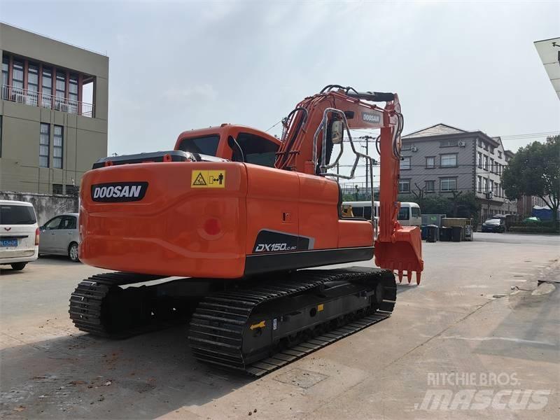 Doosan DX150 Bagri goseničarji