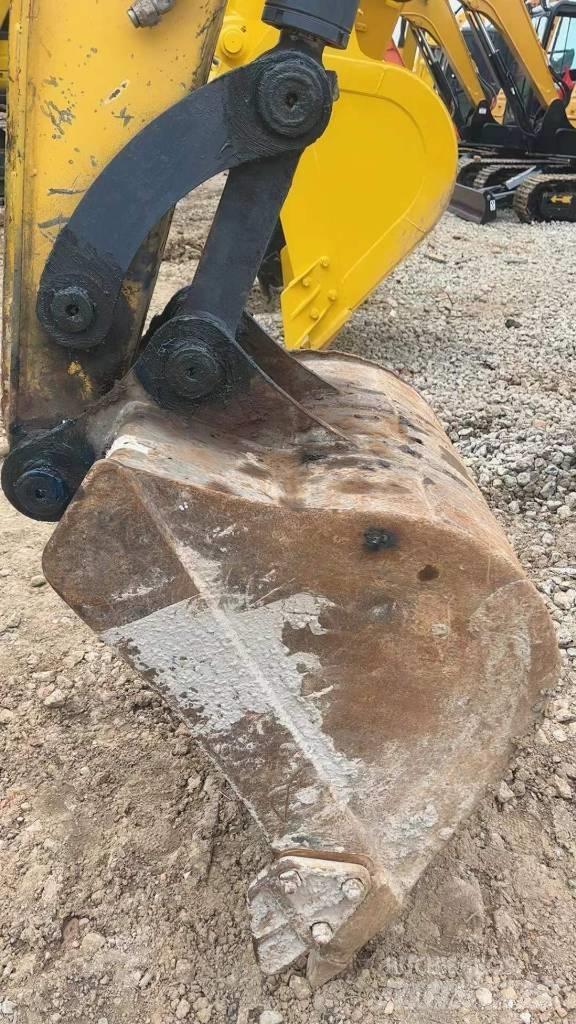 XCMG XE 60 WA Bagri goseničarji