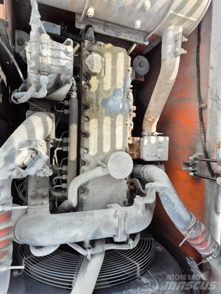 Doosan DX210WA Bagri na kolesih