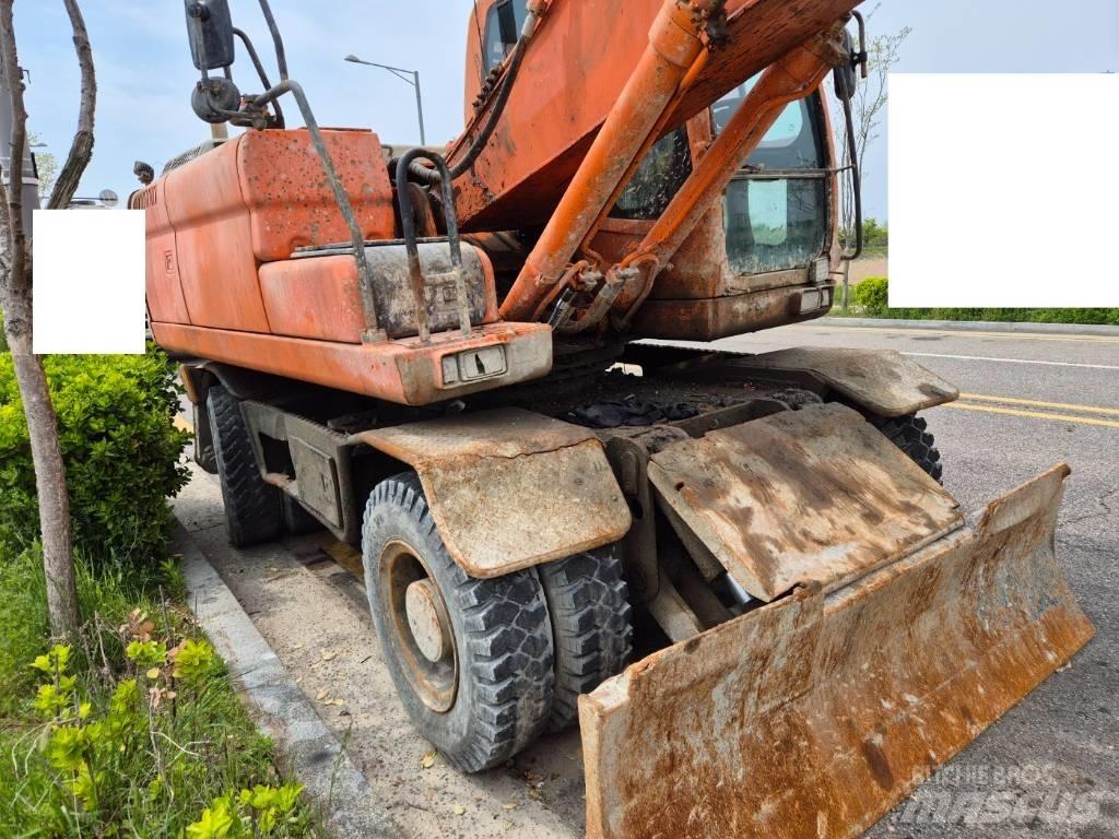 Doosan DX210WA Bagri na kolesih