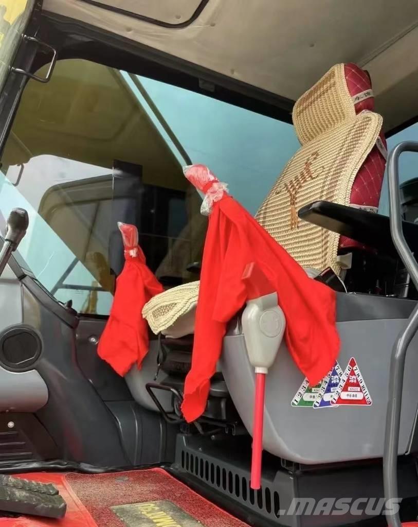 Komatsu PC 240 Bagri goseničarji