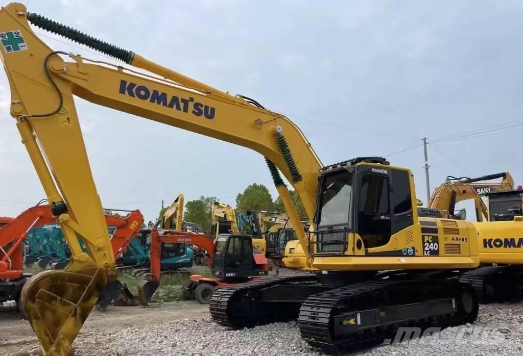 Komatsu PC 240 Bagri goseničarji