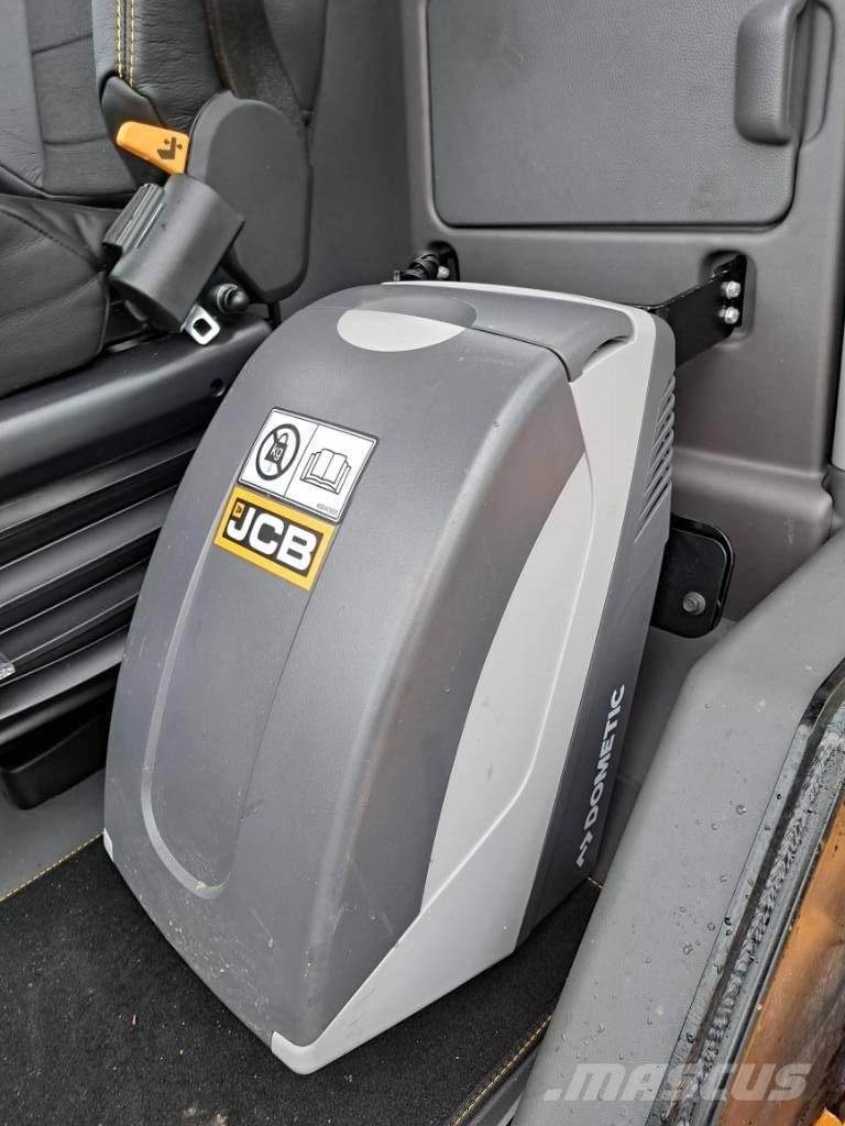 JCB 417 HT Kolesni nakladalci