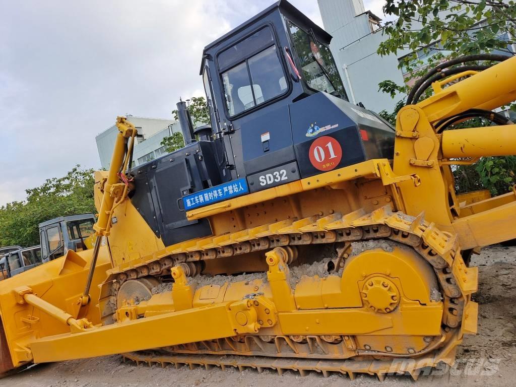 Shantui SD 32 Buldožerji goseničarji
