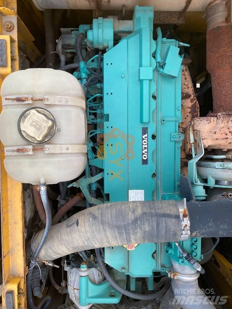 Volvo EC 240 B LC Bagri goseničarji