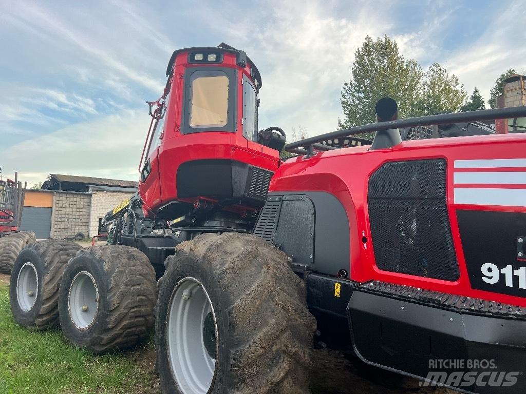 Komatsu 911 Harvesterji