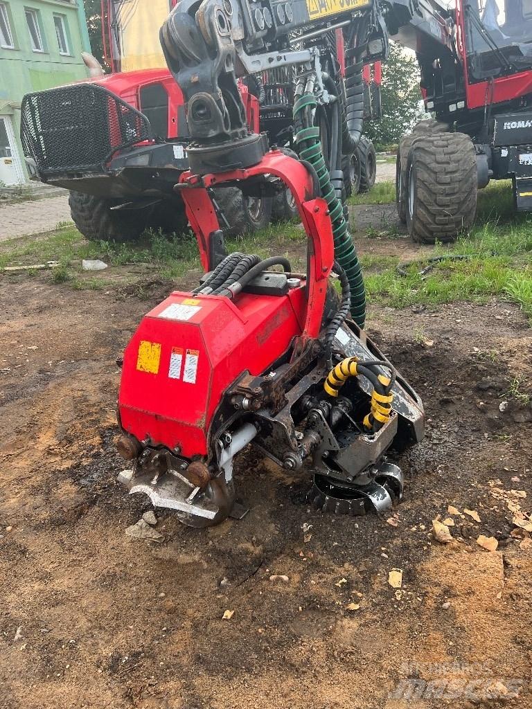 Komatsu 911 Harvesterji