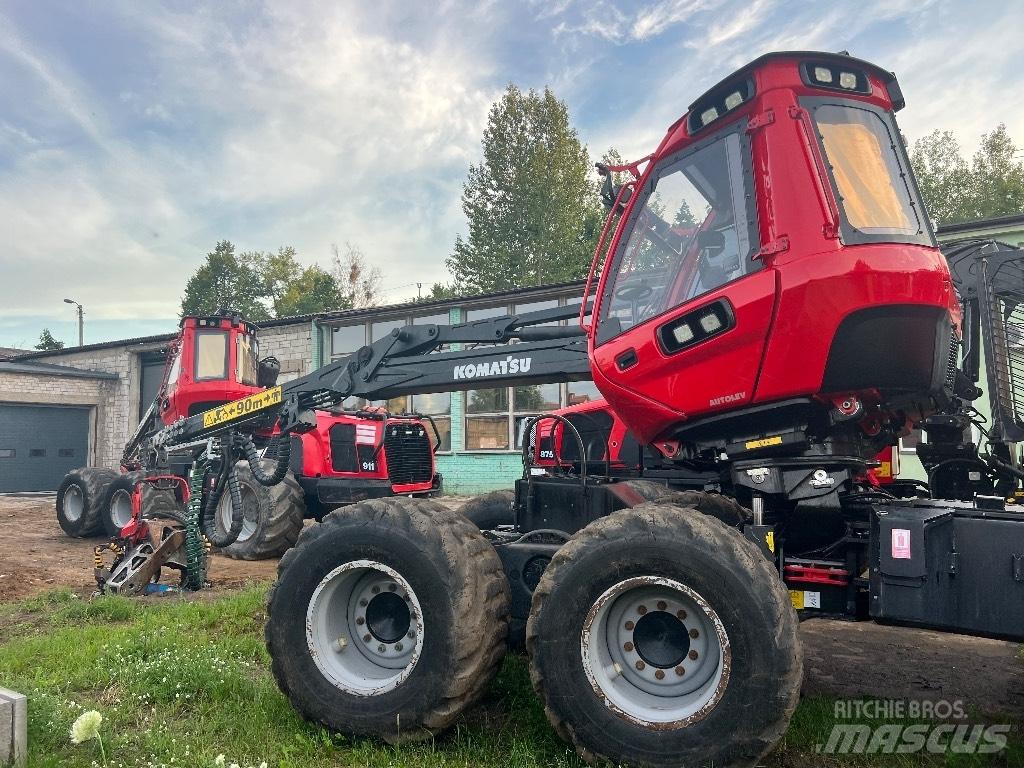 Komatsu 911 Harvesterji