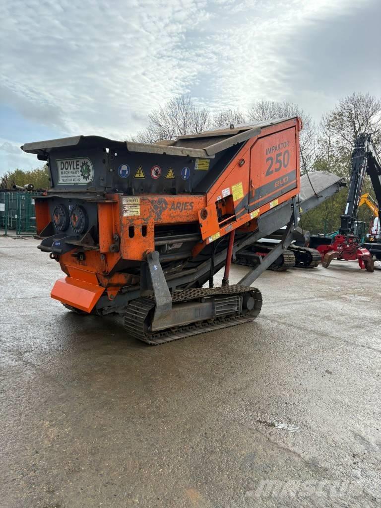 Arjes 250 Evo Mobilni drobilniki