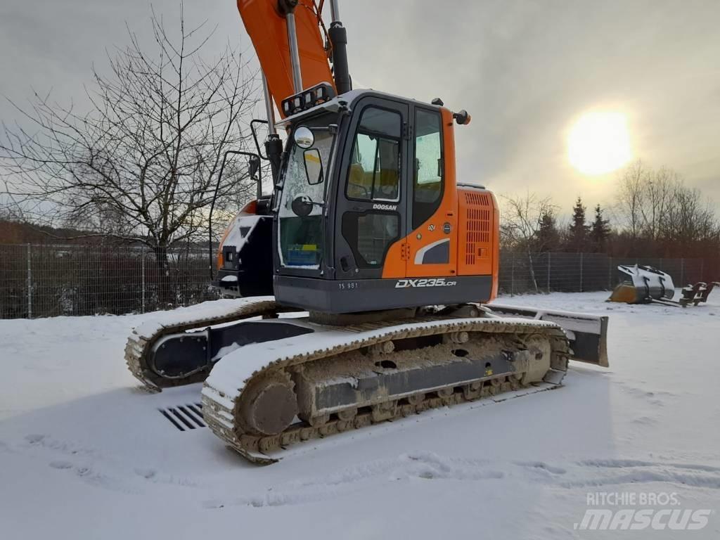 Develon DX 235 LCR-5 Bagri goseničarji