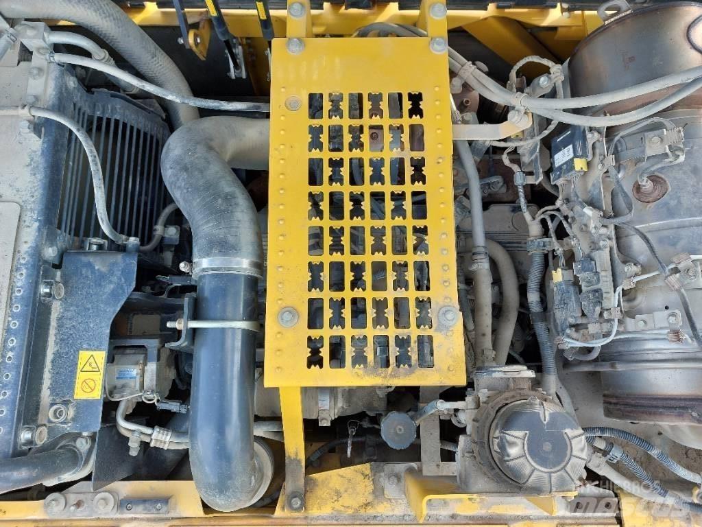 Komatsu HB365LC-3 Bagri goseničarji