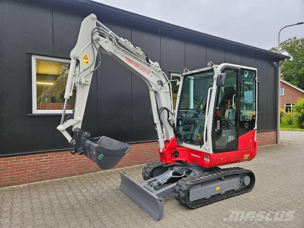 Takeuchi TB 230 Mini bagri <7t