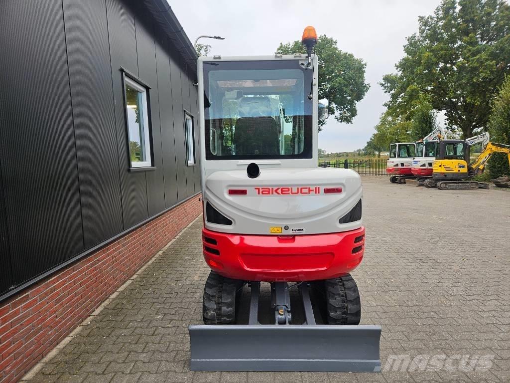 Takeuchi TB 230 Mini bagri <7t