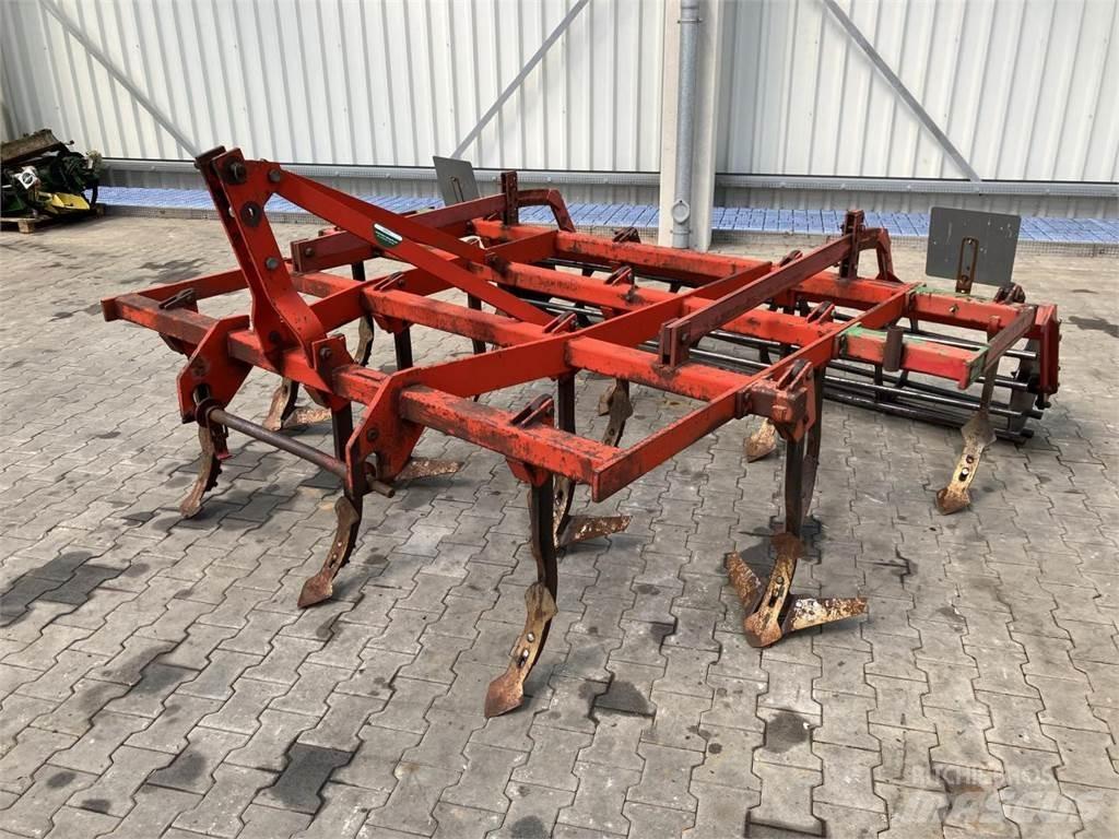 Becker Grubber 3m Kultivatorji
