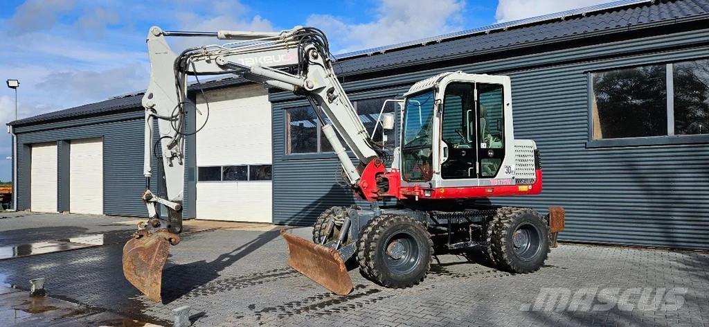 Takeuchi TB 175W Midi bagri 7t – 12t
